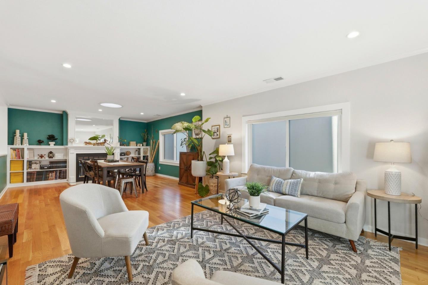 1274 Magnolia Avenue