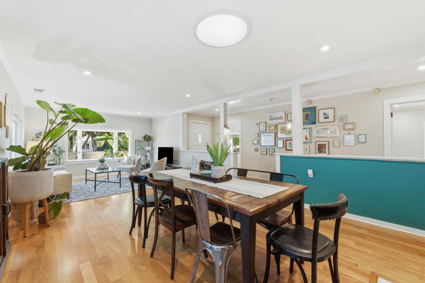 1274 Magnolia Avenue