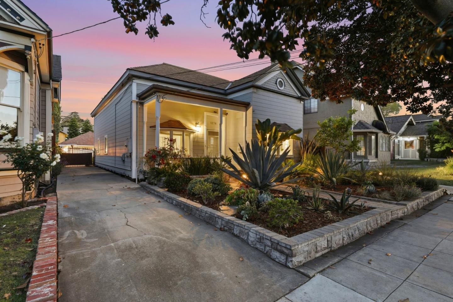 1274 Magnolia Avenue