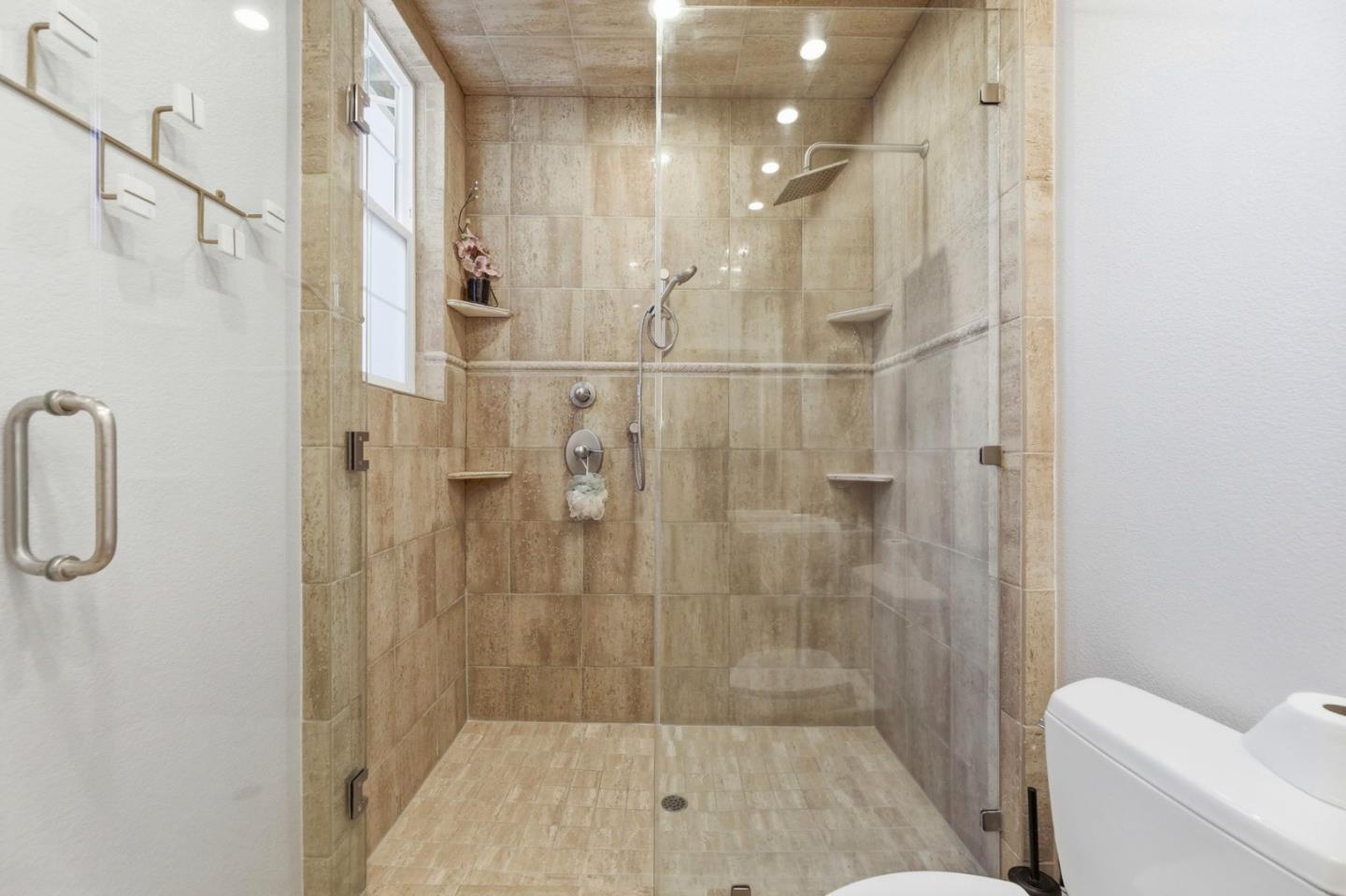 1274 Magnolia Avenue