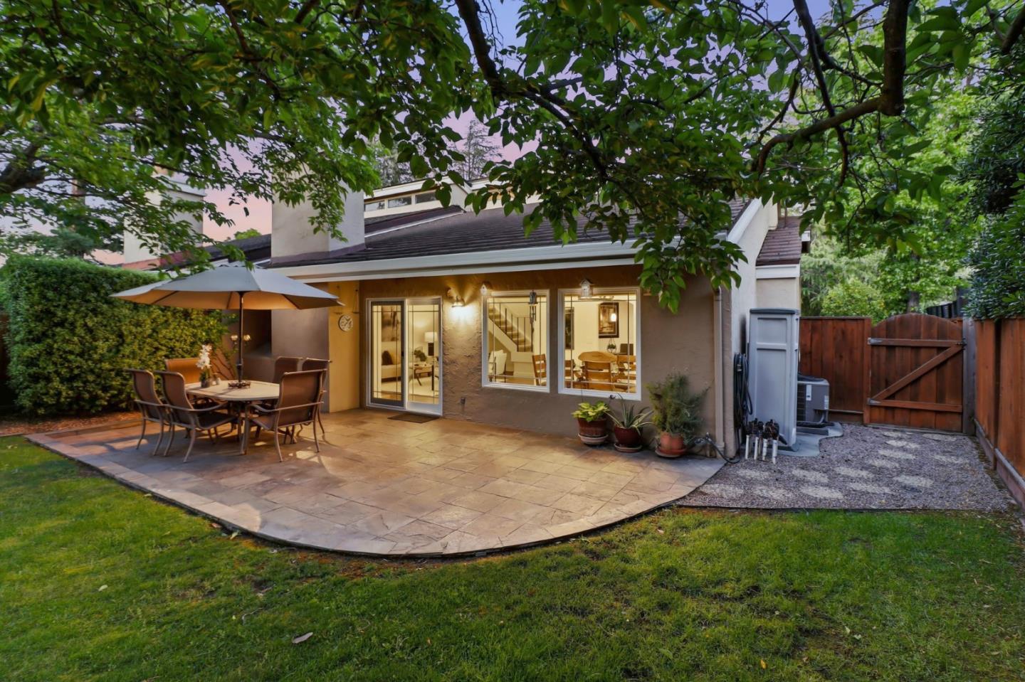 5231 Leesa Ann Court