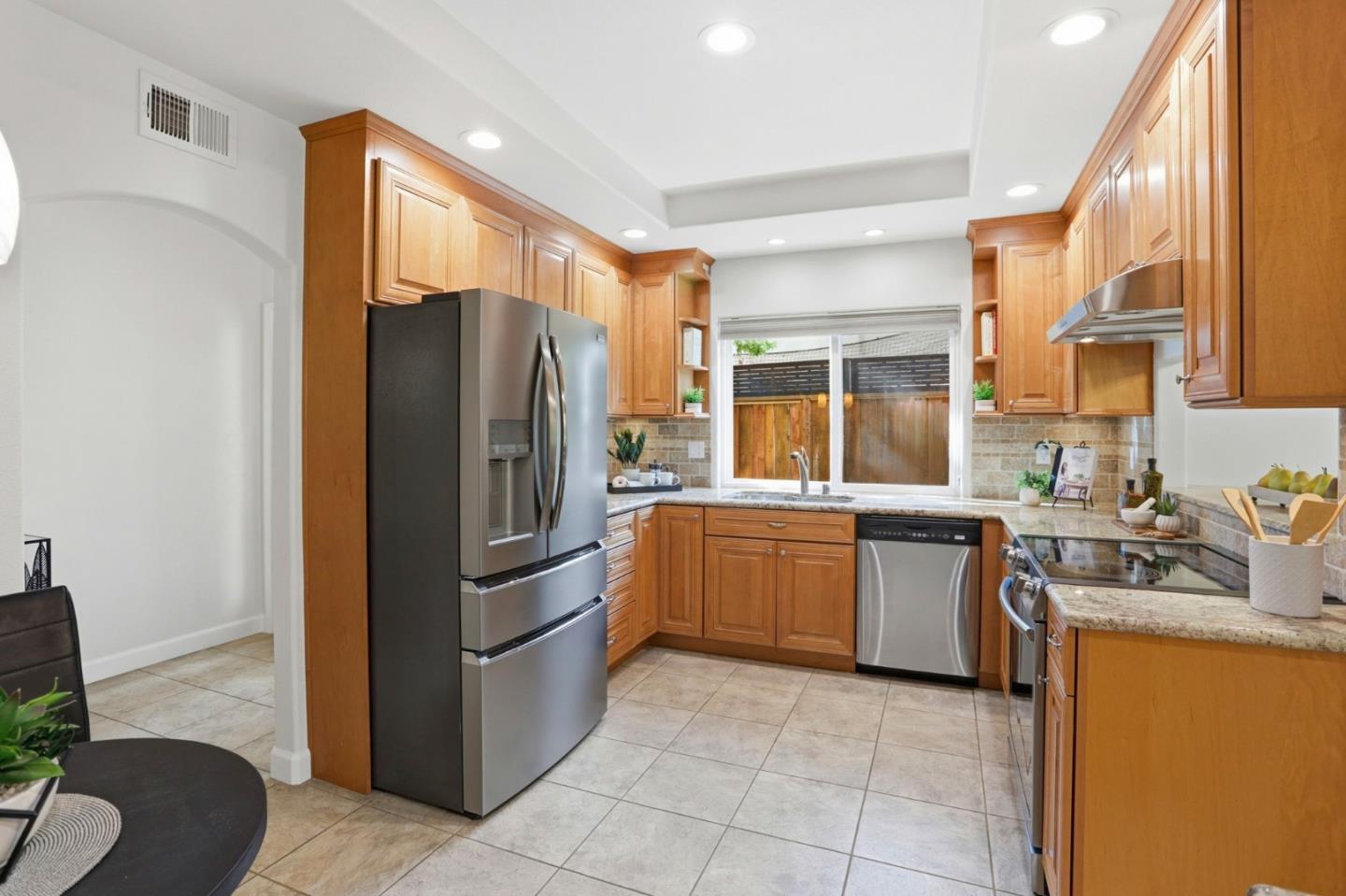 5231 Leesa Ann Court