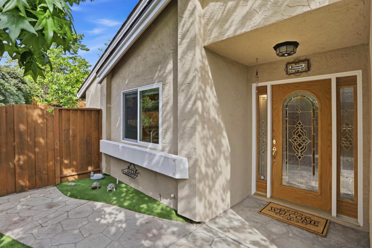 5231 Leesa Ann Court