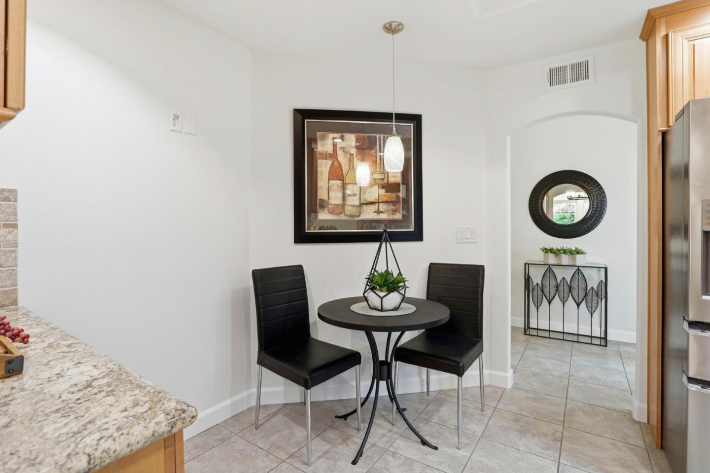 5231 Leesa Ann Court