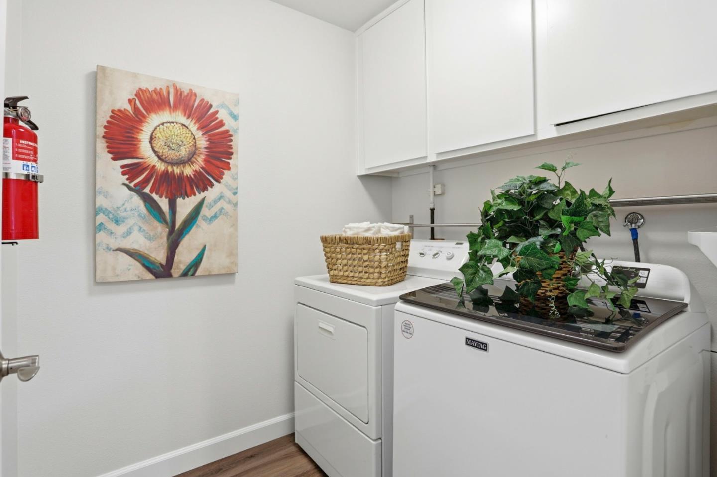 5231 Leesa Ann Court