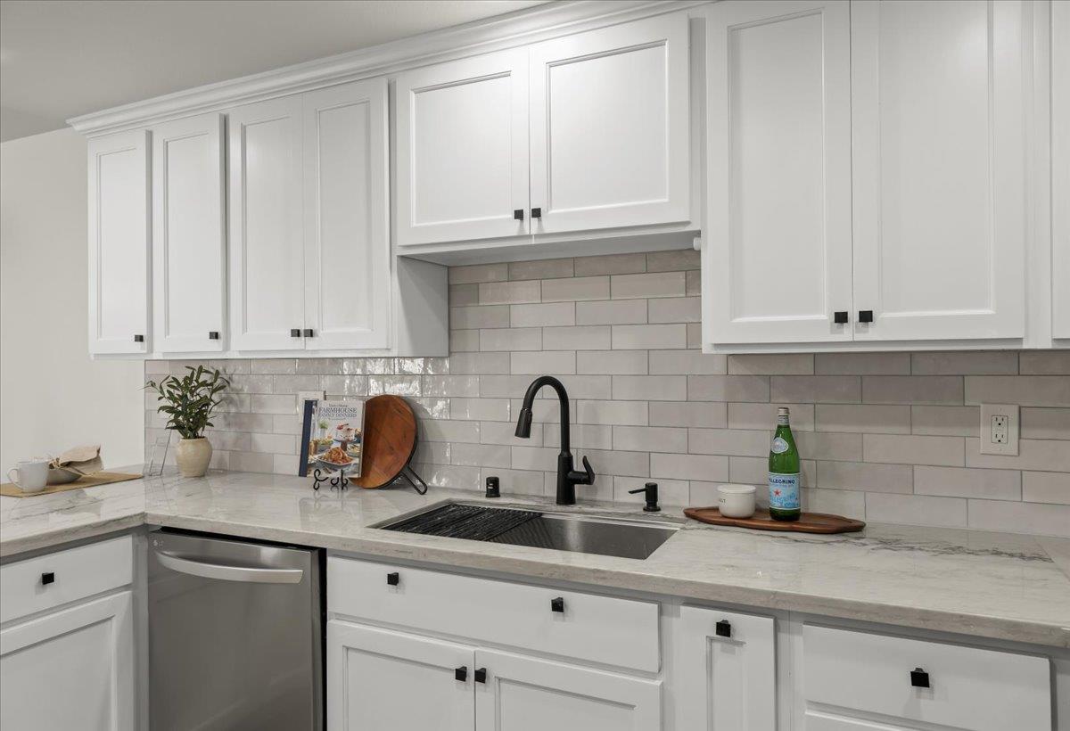 1139 Trevino Terrace