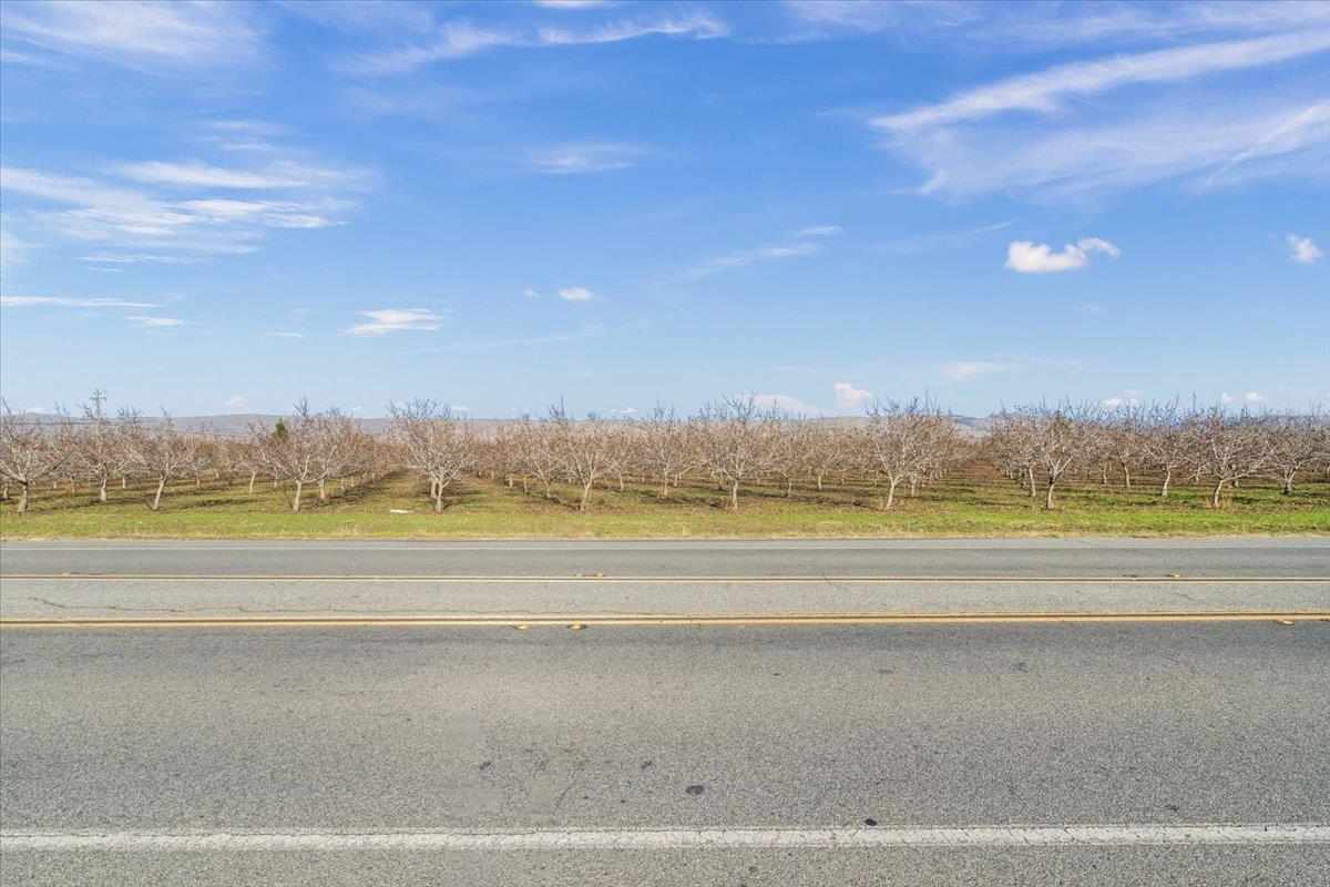 00 San Bruno Avenue