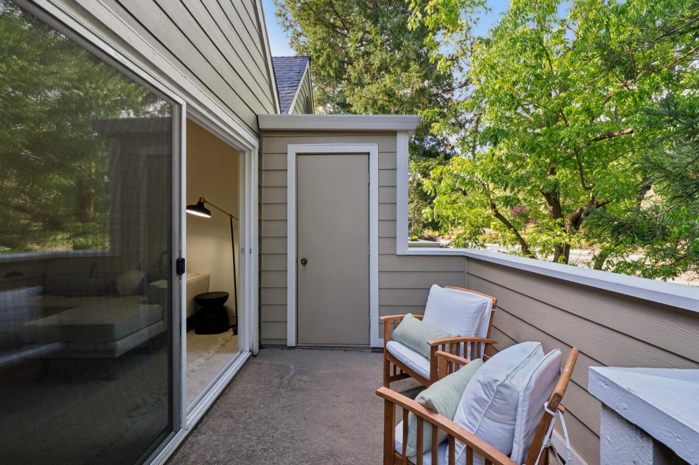 160 Reflections Drive 23