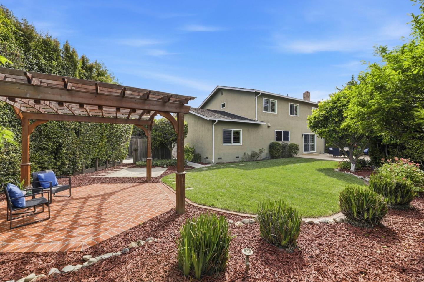 2777 Glorietta Circle