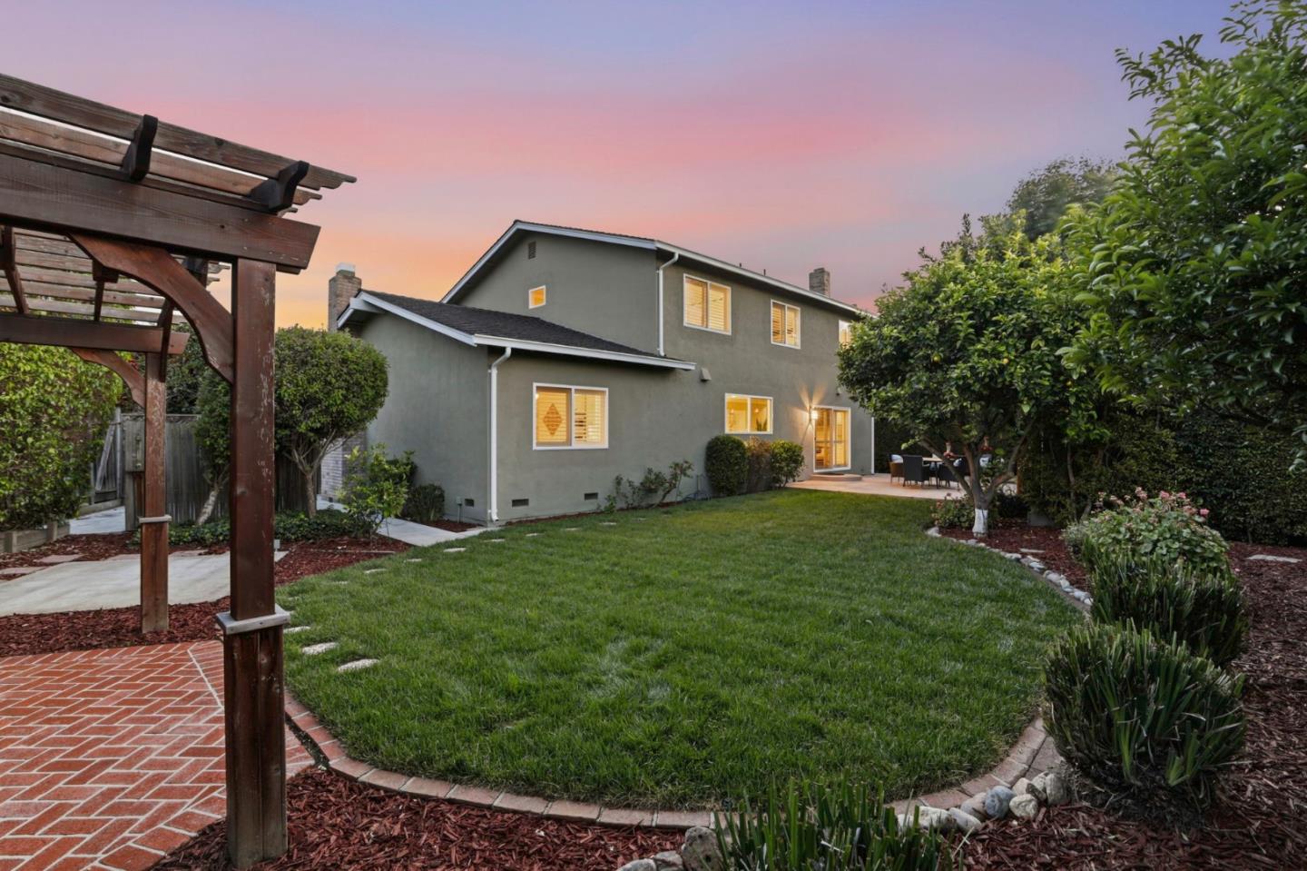 2777 Glorietta Circle