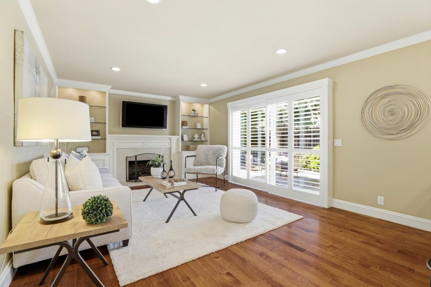 2777 Glorietta Circle