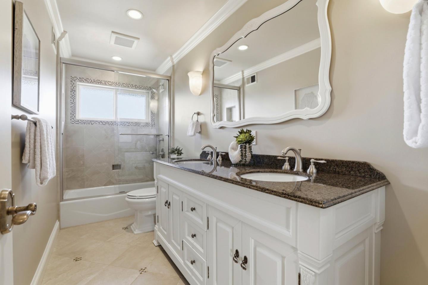 2777 Glorietta Circle