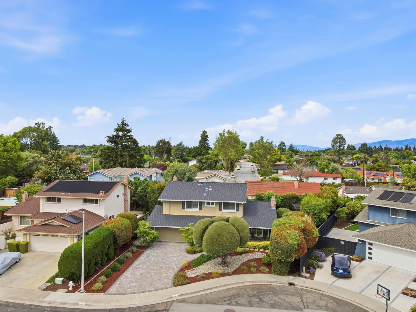 2777 Glorietta Circle