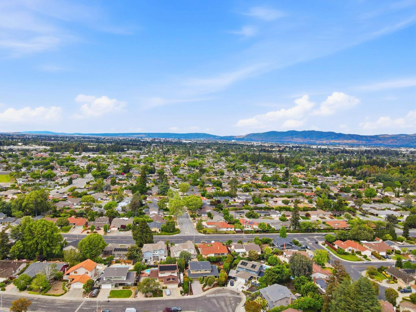 2777 Glorietta Circle