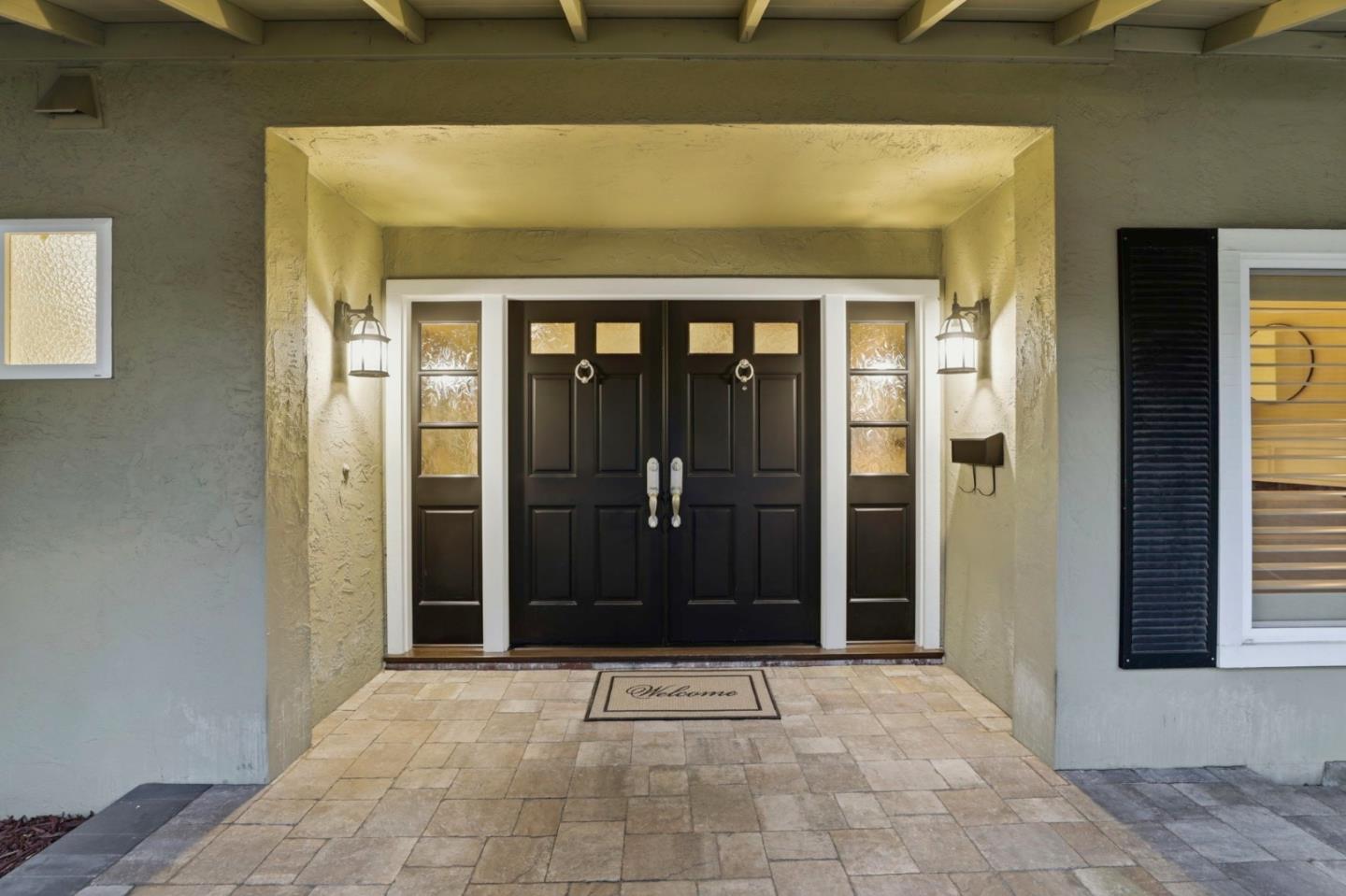 2777 Glorietta Circle