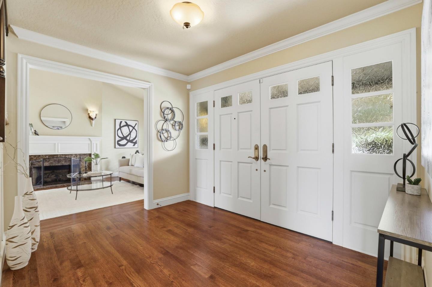 2777 Glorietta Circle