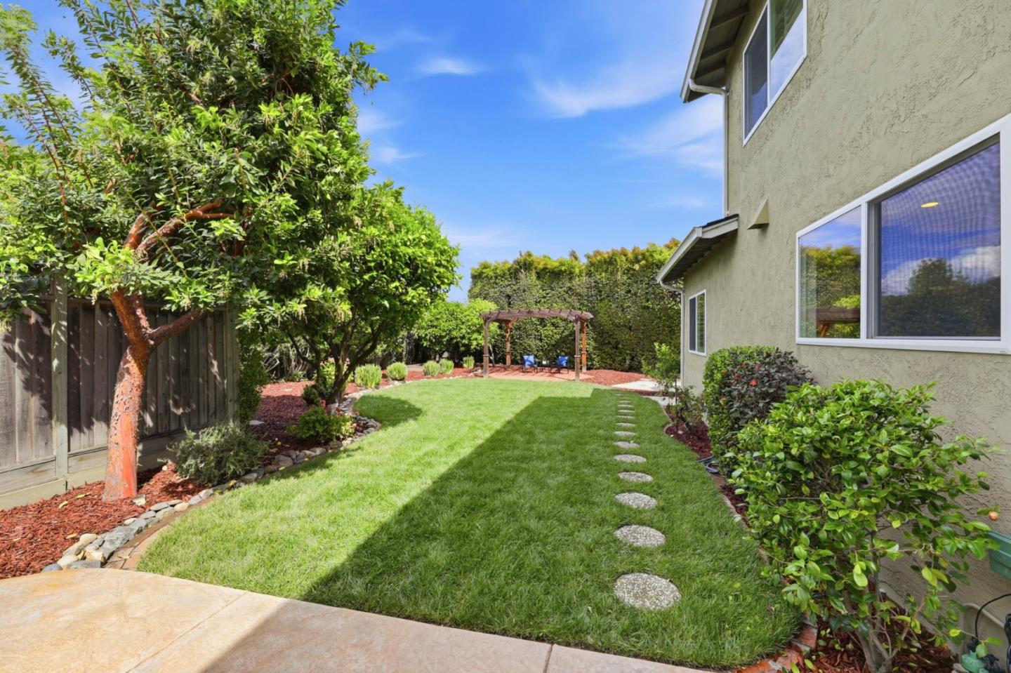 2777 Glorietta Circle