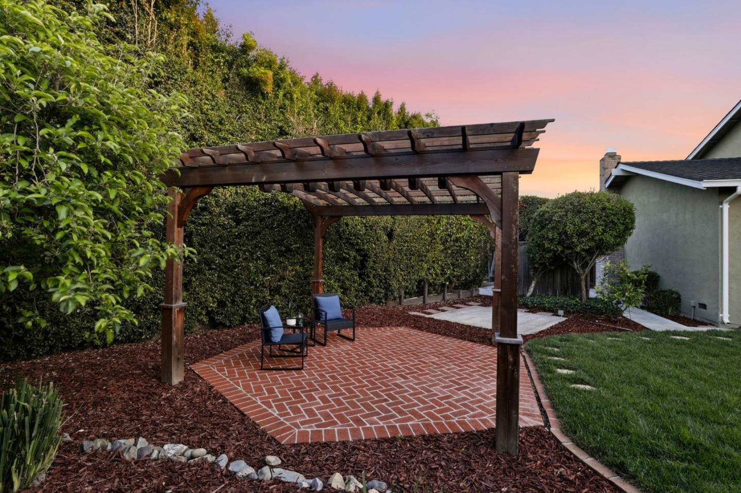 2777 Glorietta Circle