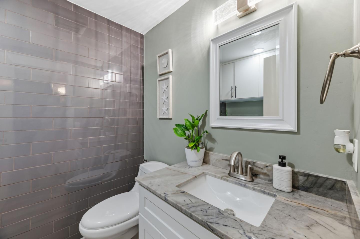 6136 Joaquin Murieta Avenue A