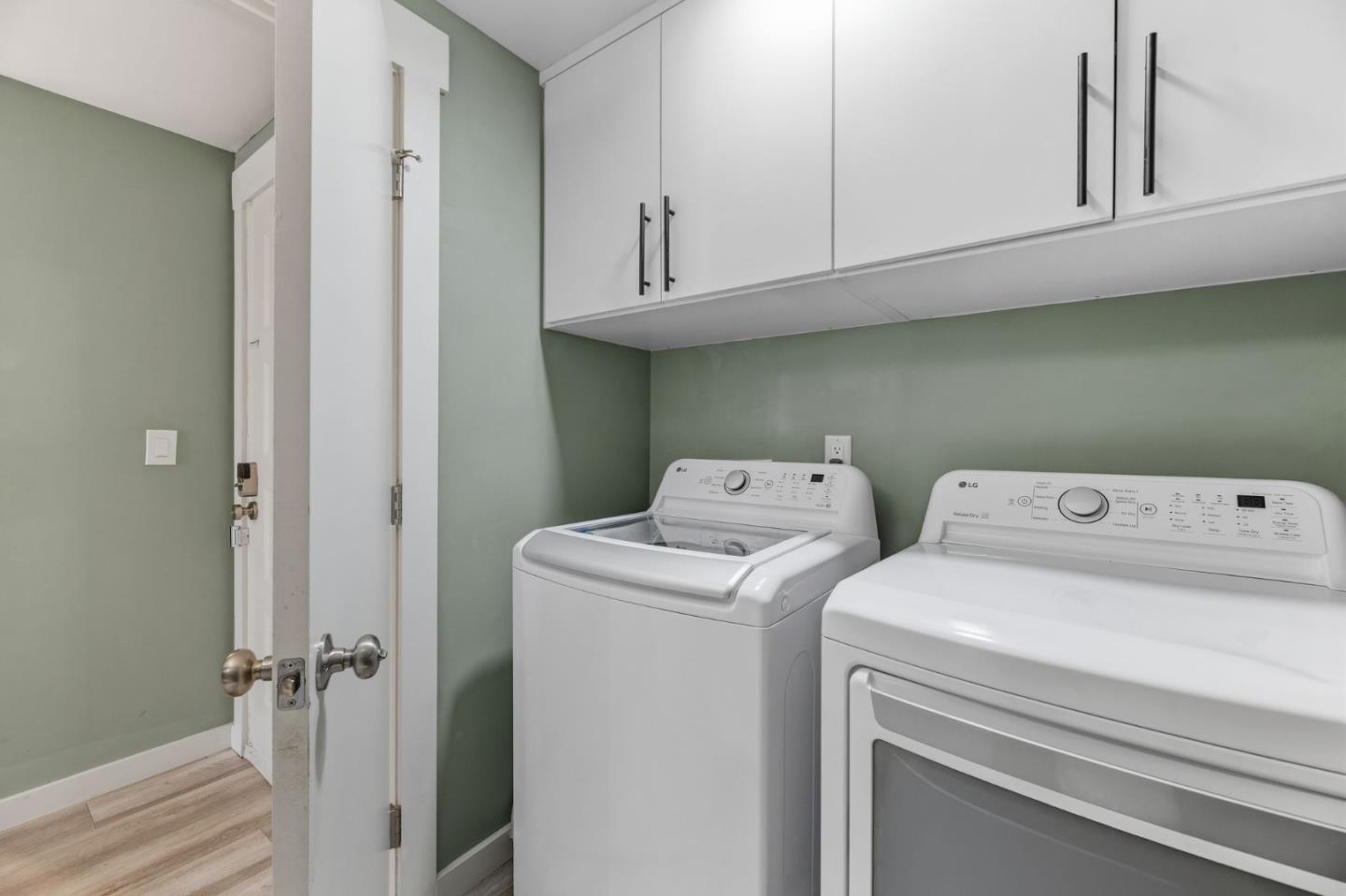 6136 Joaquin Murieta Avenue A