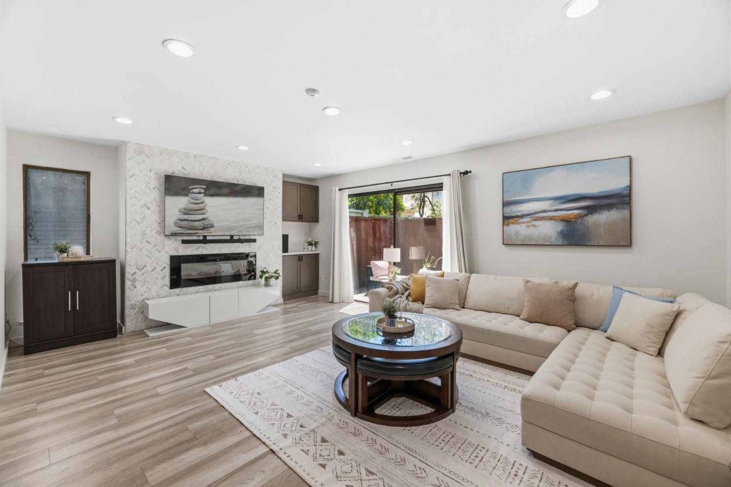 6136 Joaquin Murieta Avenue A