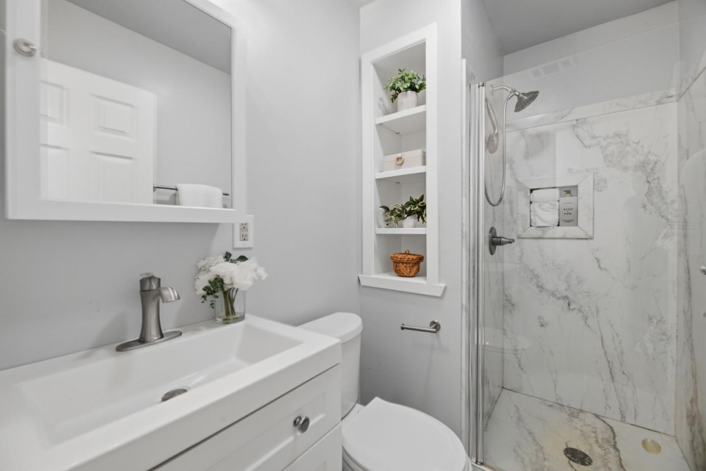 3374 San Marino Avenue