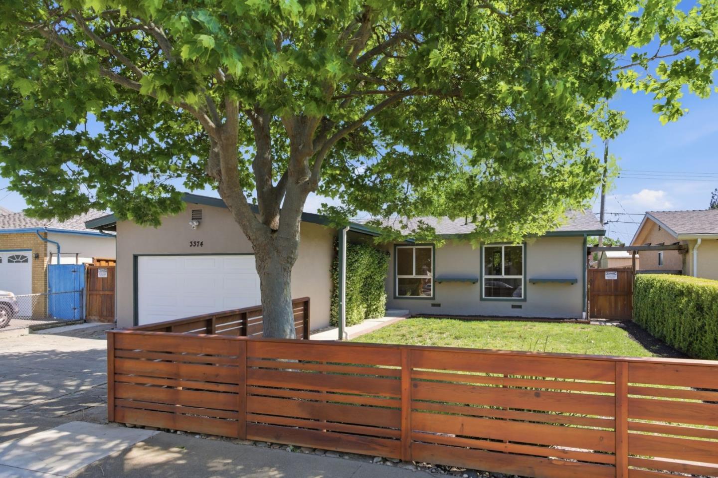3374 San Marino Avenue