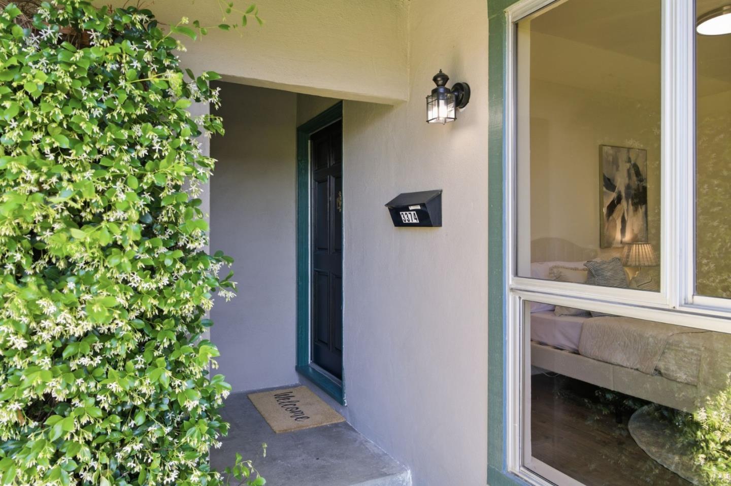 3374 San Marino Avenue