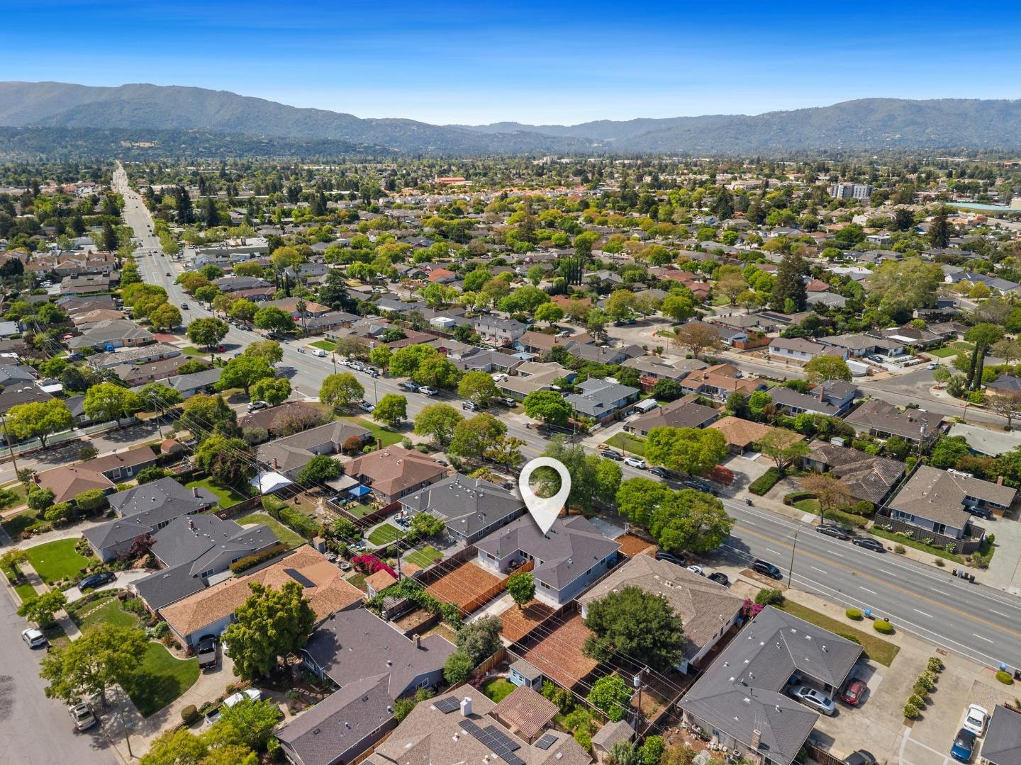 2790-2792 Union Avenue