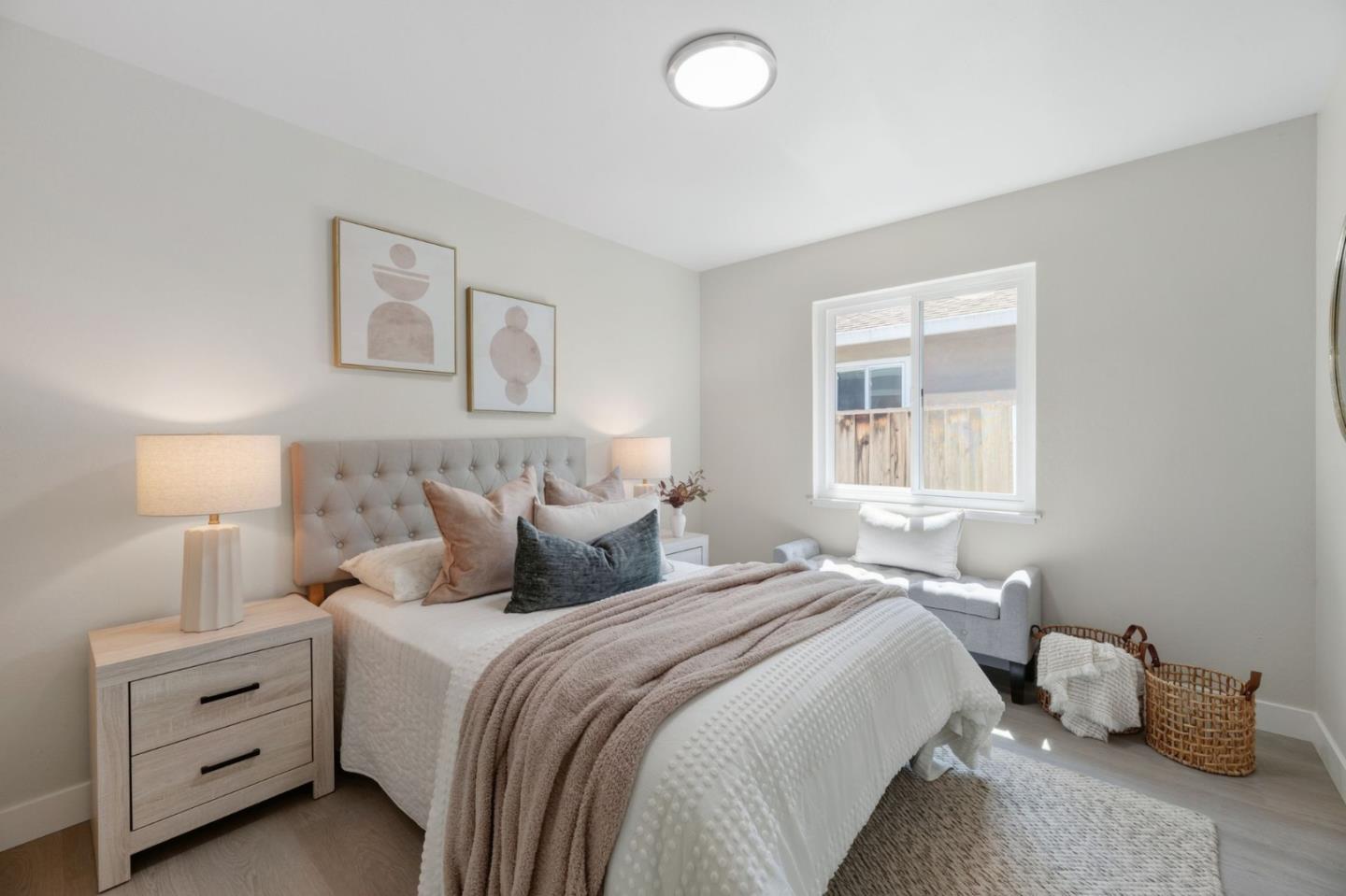 2790-2792 Union Avenue