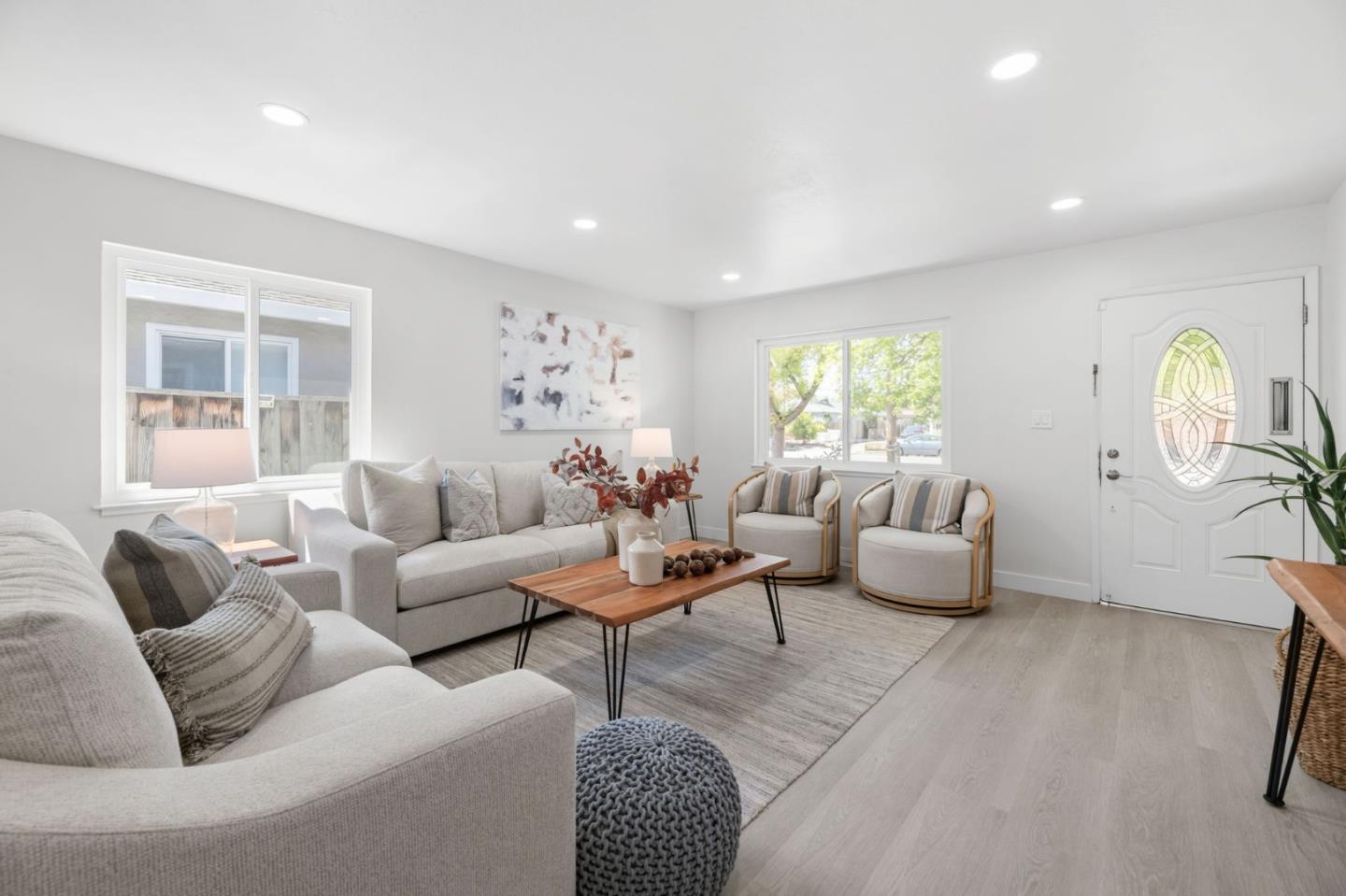 2790-2792 Union Avenue