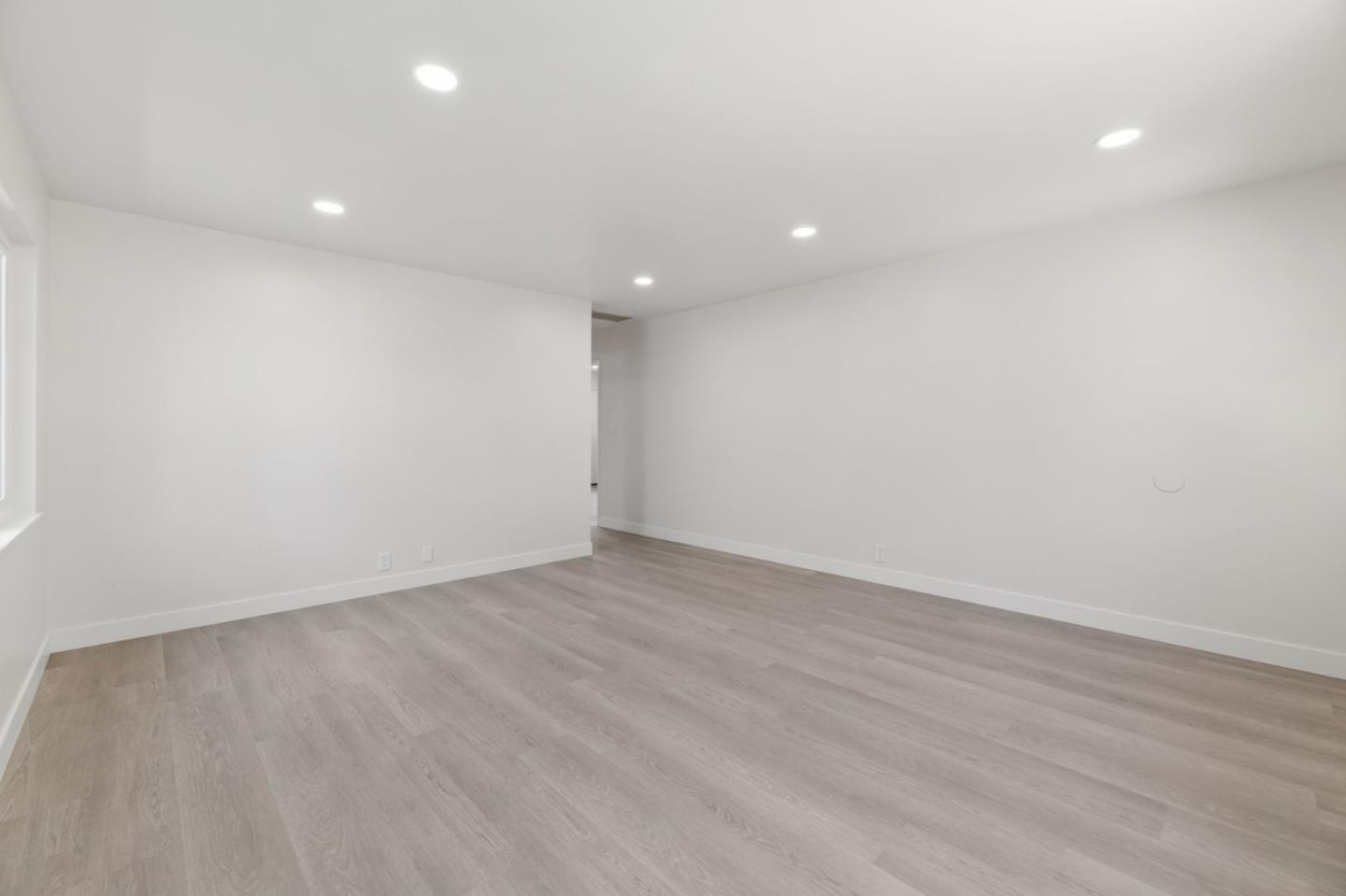 2790-2792 Union Avenue