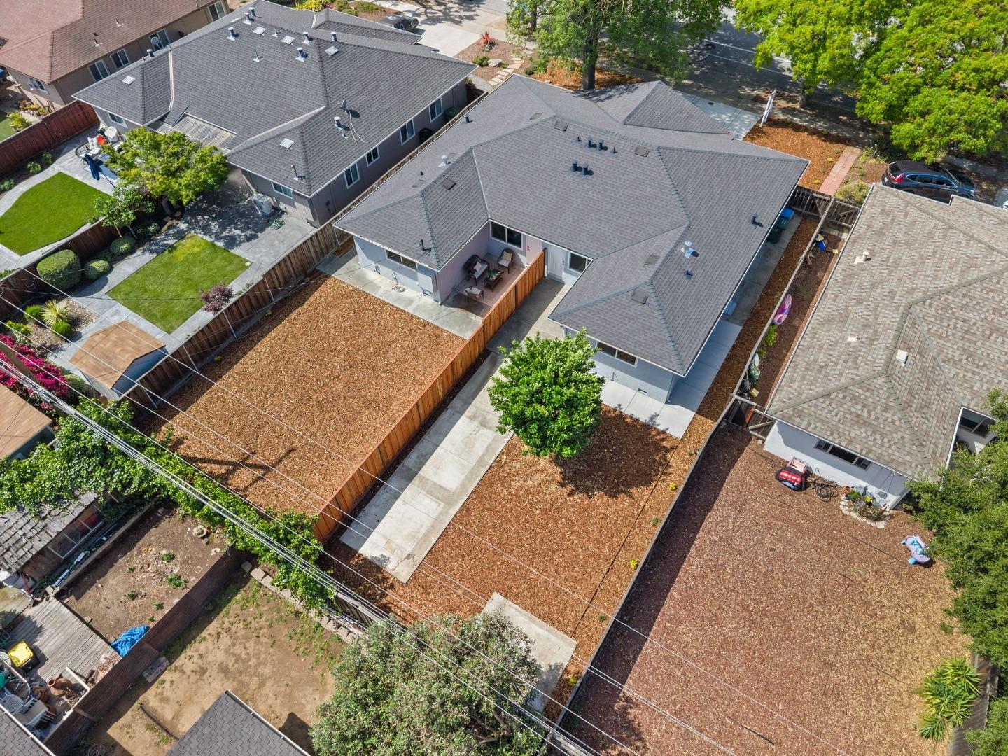 2790-2792 Union Avenue