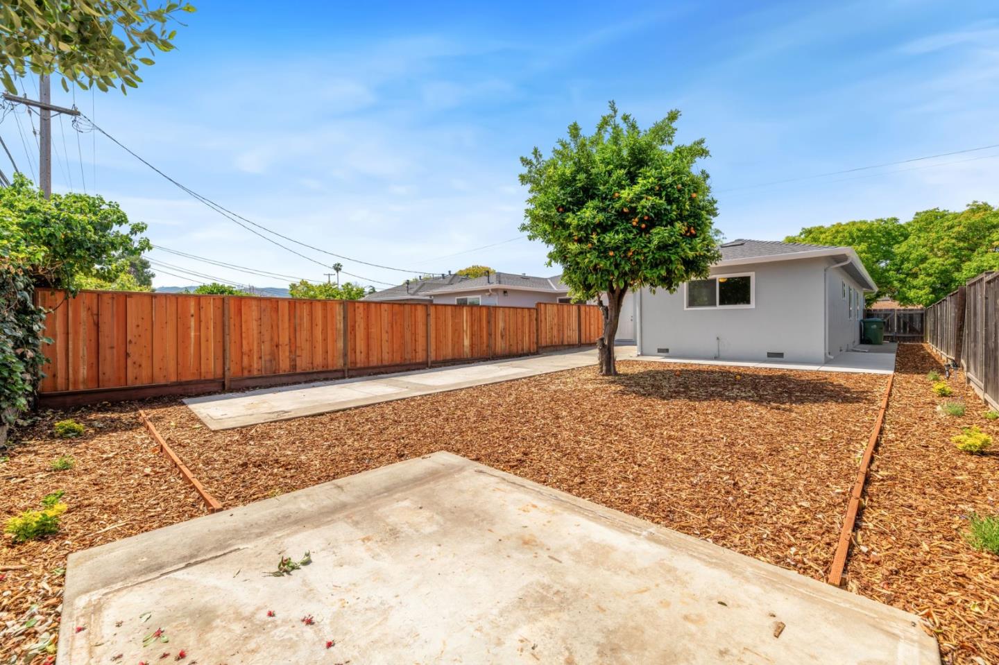 2790-2792 Union Avenue