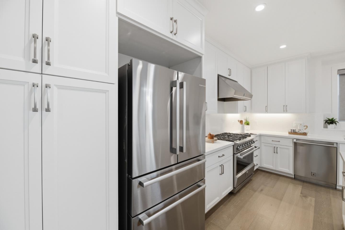 18867 Montalvo Oaks Circle