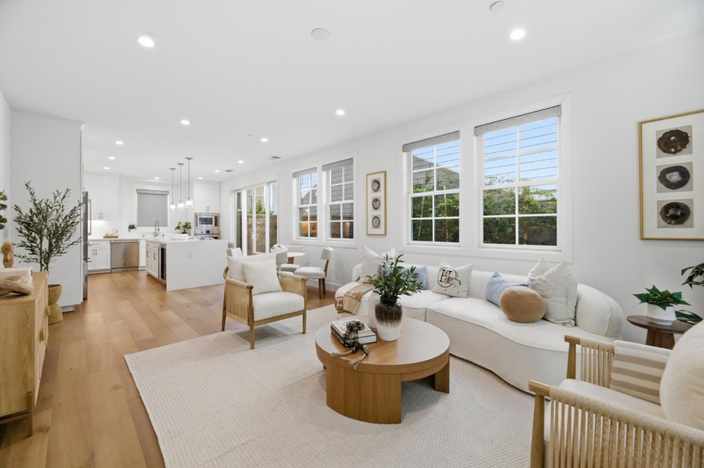 18867 Montalvo Oaks Circle