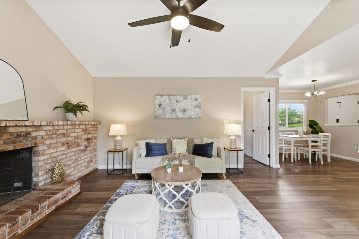 4541 Oak Forest Avenue