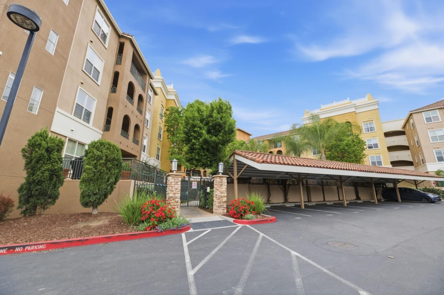 1445 Fruitdale Avenue 119