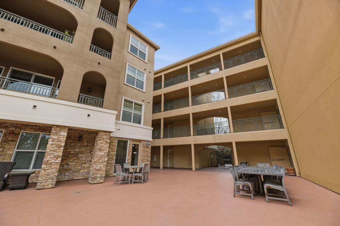 1445 Fruitdale Avenue 119