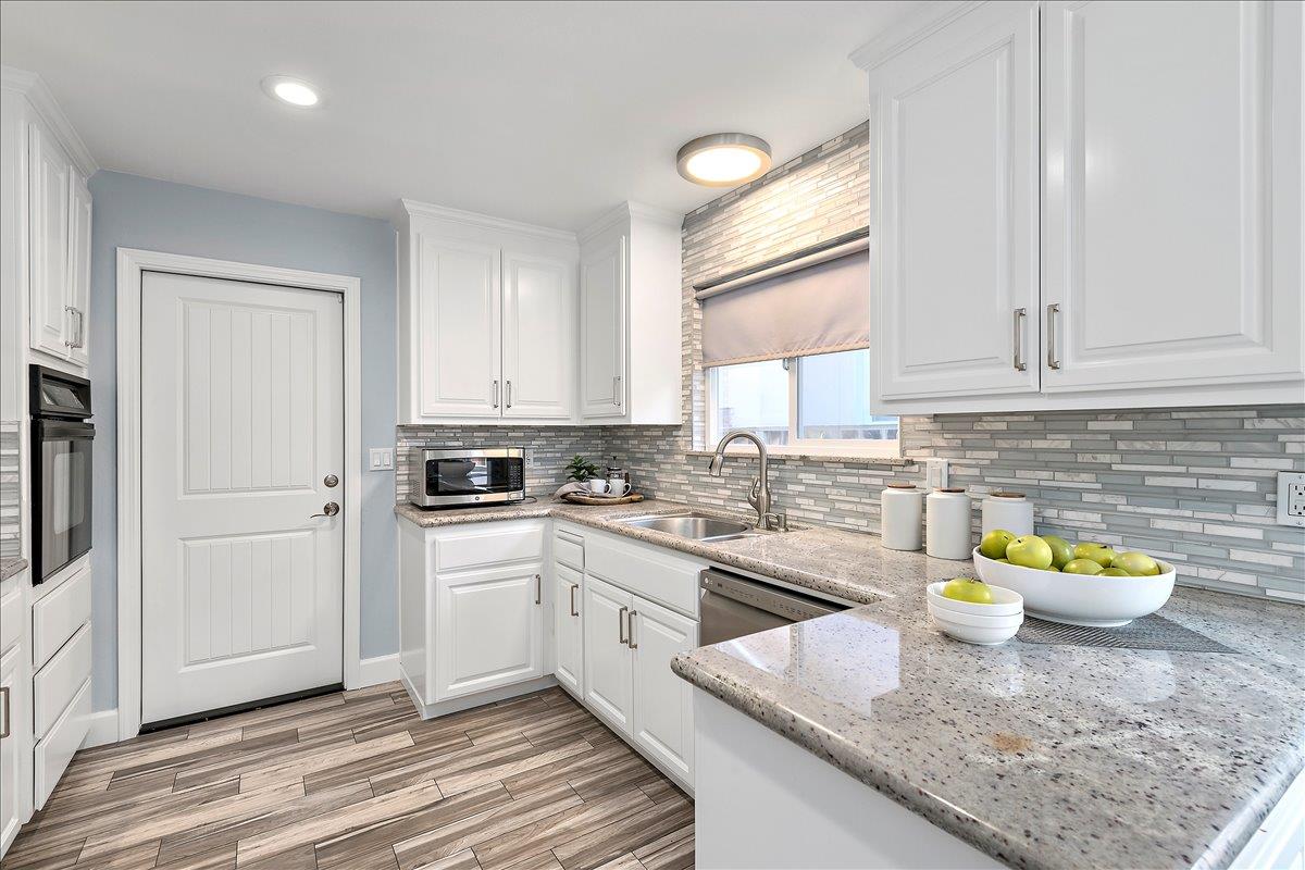 3339 Mira Vista Court