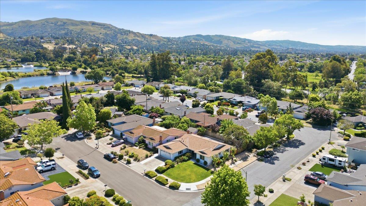 3339 Mira Vista Court