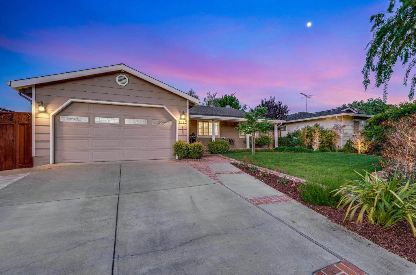 1620 Elwood Drive