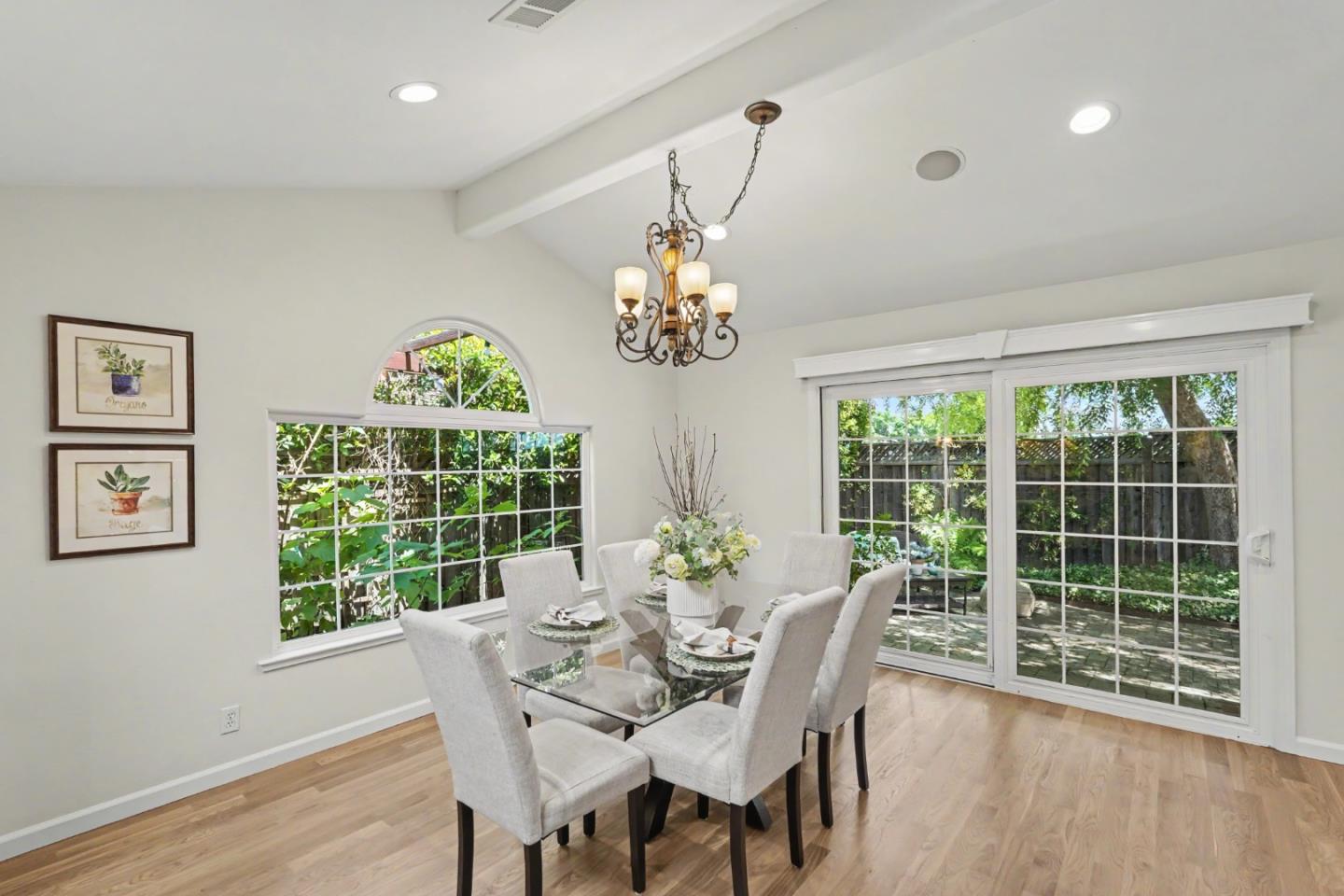 1620 Elwood Drive