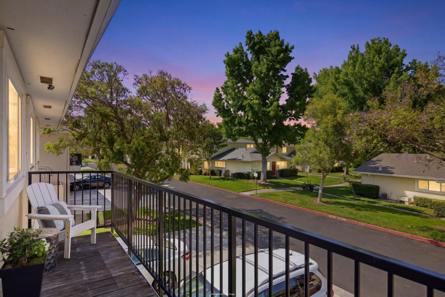 2281 Samaritan Drive 4