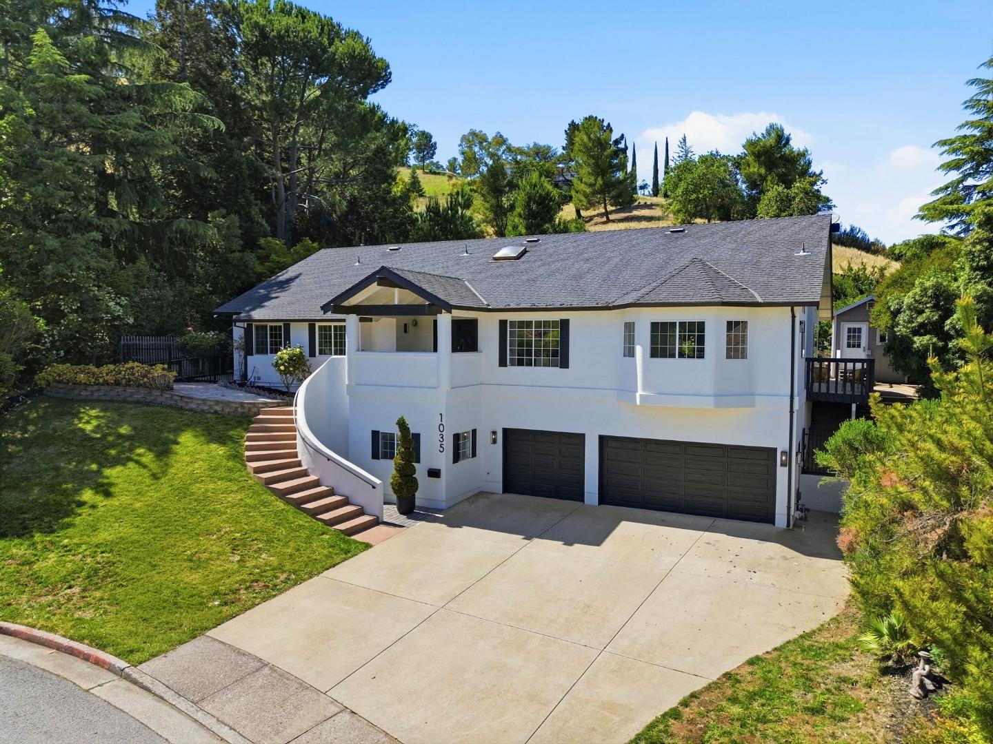 1035 Appian Way