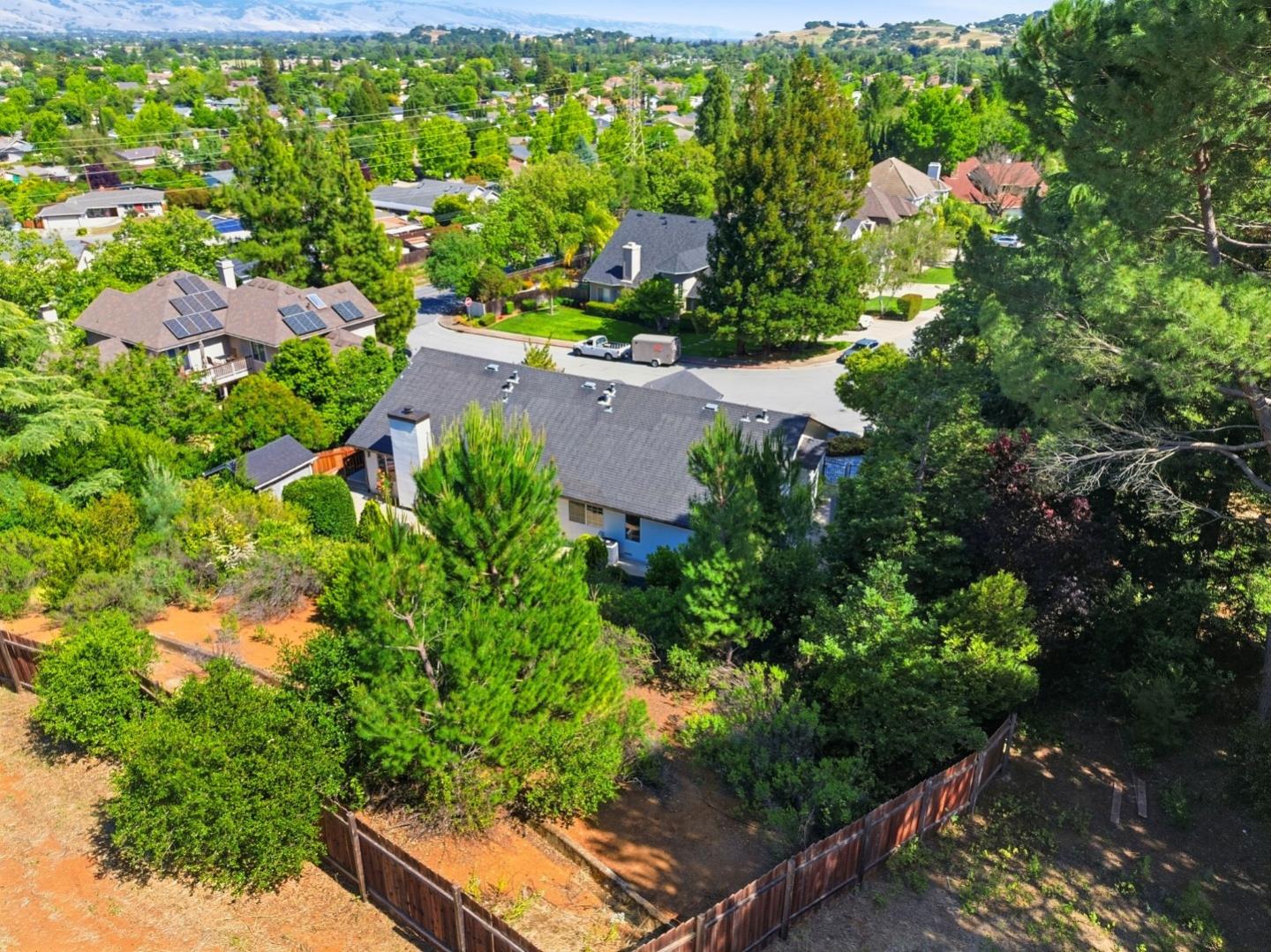 1035 Appian Way