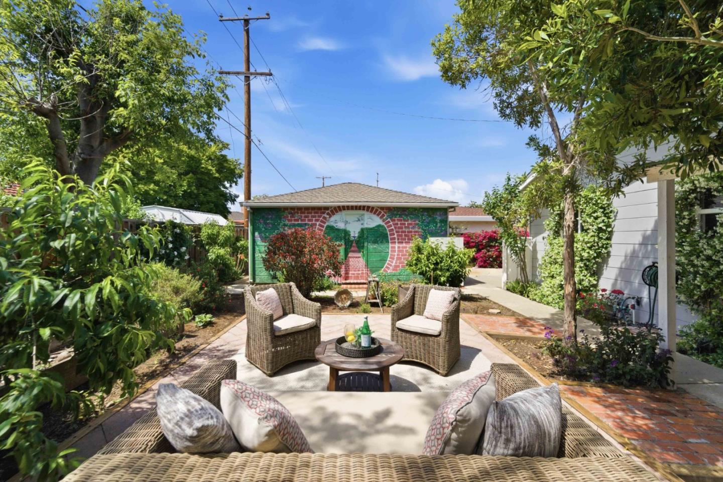1274 Carmel Way