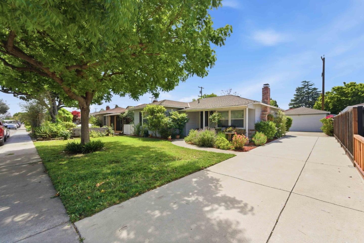 1274 Carmel Way