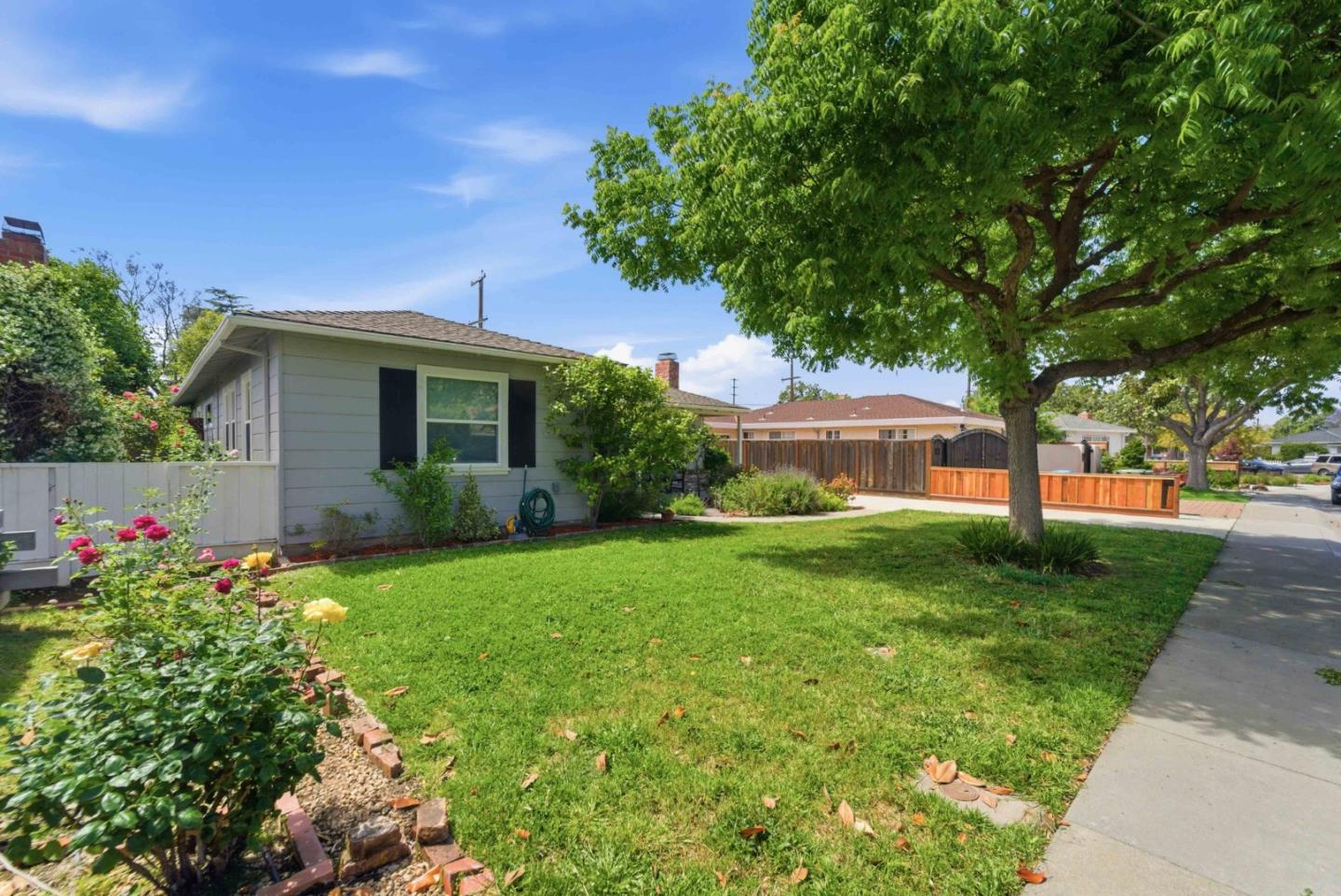 1274 Carmel Way