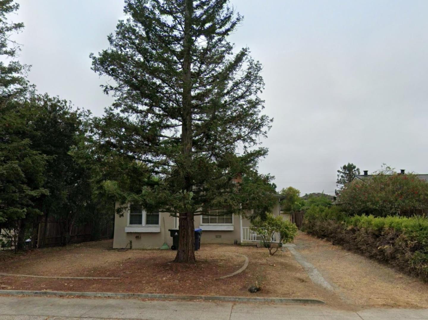 15272 Herring Avenue